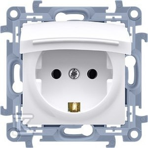 GN.IP44 Z/U SCHUKO PRZE.TO.BIAŁE SIMON1