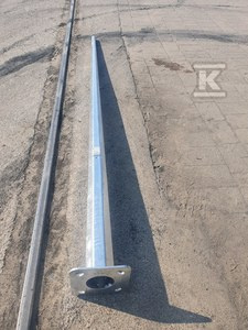 SŁUP WIELOKĄT.SO4/3/60/F160+FUND.D16/1